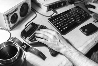 给大家讲解“微信牛牛创建房间卡”详细房卡怎么购买教程